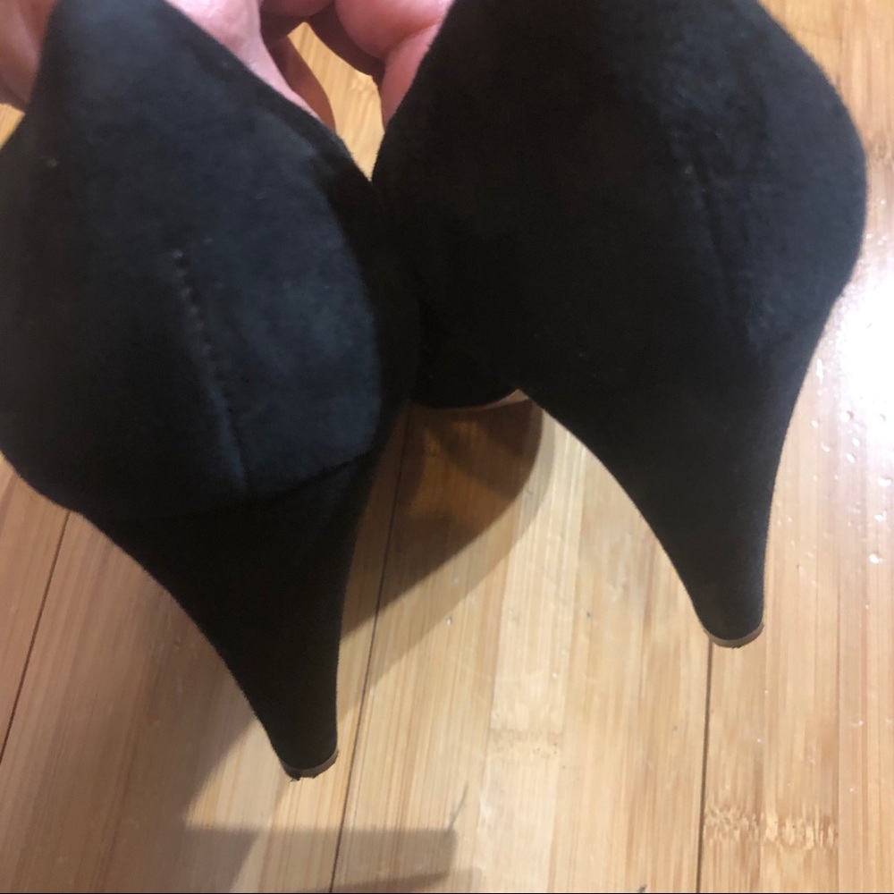 Madewell 1937 Film Noir Black Suede Pump - Picture 4 of 7